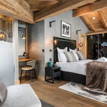 Experience The Height Of Luxury At Chalet Kitzbuhel