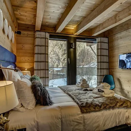 Experience The Height Of Luxury At Chalet Chalet Kitzbühel